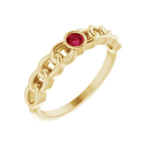 Ruby Curb Chain Ring in 14K Yellow Gold